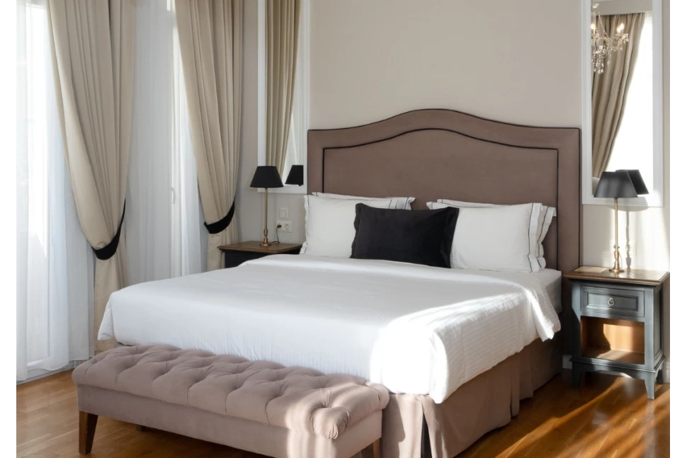 Corner Suite with balcony